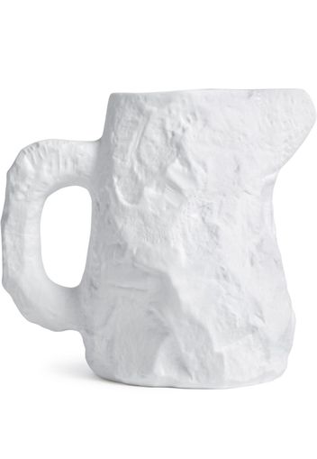 Crockery jug