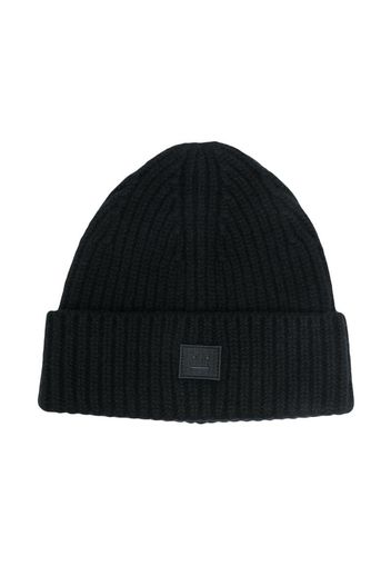 Face-patch knitted beanie