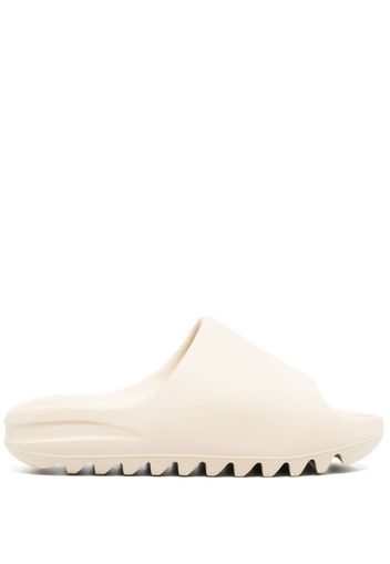 adidas Yeezy ridged sole slides - Neutrals