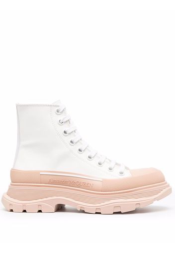 Alexander McQueen Tread Slick lace-up ankle boots - White