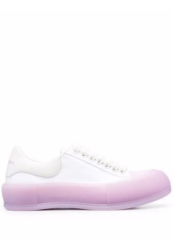 Alexander McQueen contrasting-sole sneakers - White