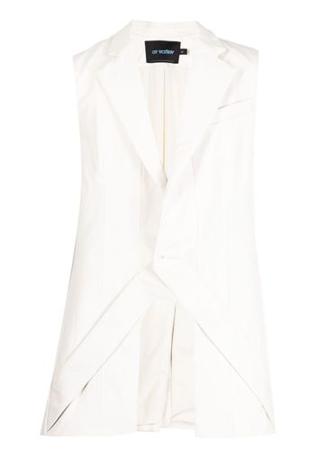 AV Vattev cut-out detailing sleeveless gilet - White