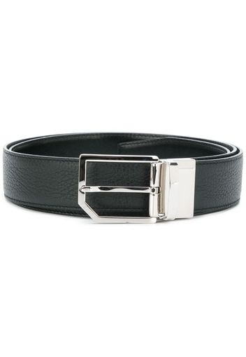 buckle fastened classic belt