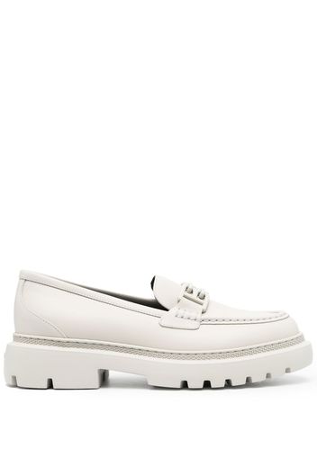 Bally tonal logo-plaque loafers - Neutrals