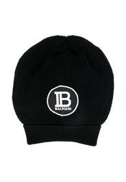 logo patch beanie