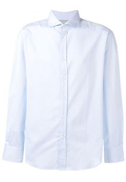 spread collar shirt