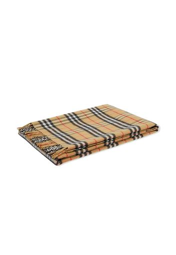 check fringed-edge blanket