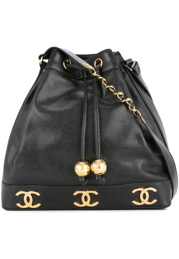 Chanel Pre-Owned logos drawstring shoulder bag - Black