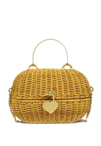 CHANEL Pre-Owned 2005 Heart Lock Basket two-way bag - Neutrals