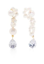 Completedworks 14kt gold-plated pearl drop earrings - White