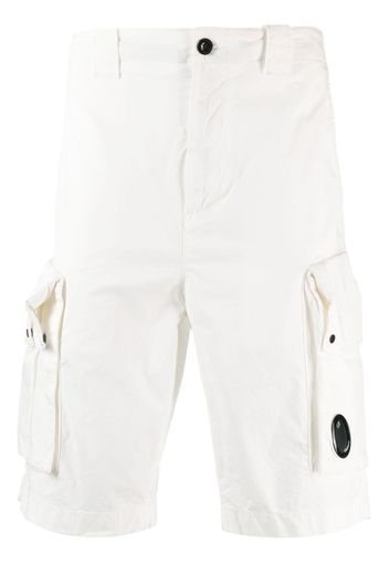 C.P. Company logo-plaque cargo shorts - White