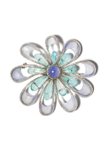 18kt white gold diamond Flower brooch