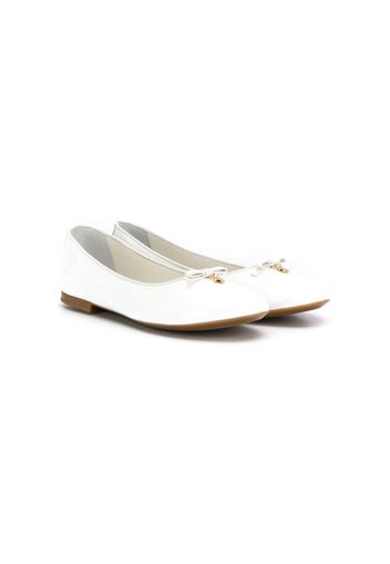 Dolce & Gabbana Kids logo tag ballerina shoes - White