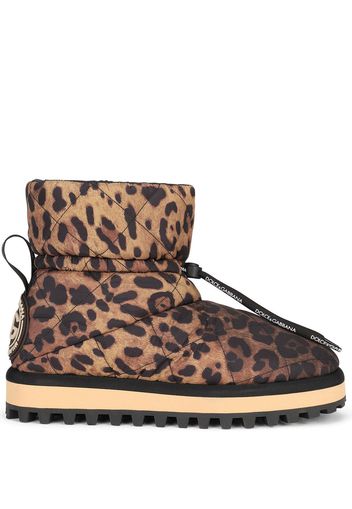 Dolce & Gabbana leopard-print boots - Brown