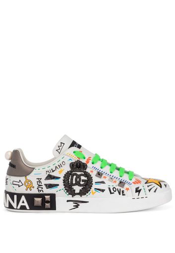 Dolce & Gabbana graffiti-print low-top sneakers - White