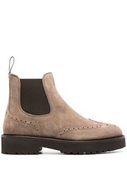 Doucal's perforated slip-on suede boots - Neutrals