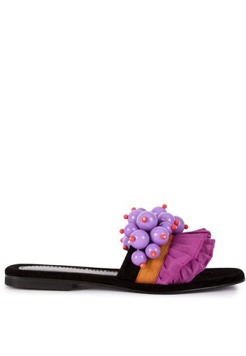 Berry Berry sandals