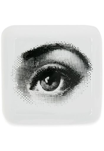 eye ashtray