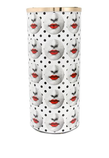 lips-print cylindrical vase