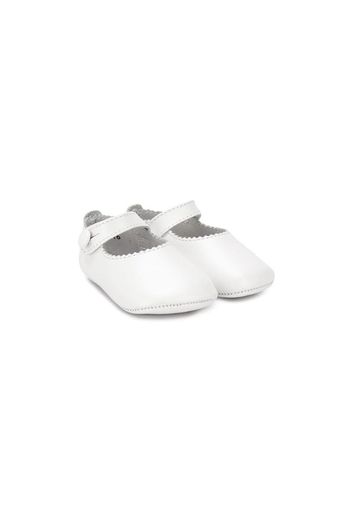 scallop-edge ballerinas