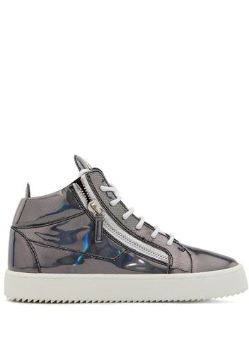 Kriss shimmering sneakers