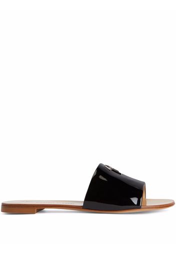 Giuseppe Zanotti Shirley patent-effect slides - Black