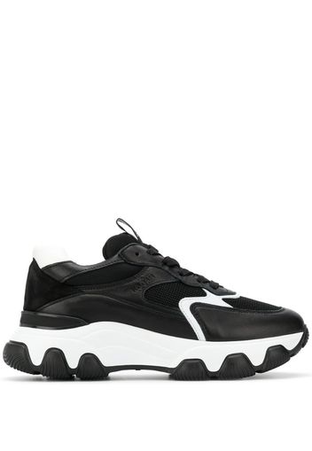 chunky contrast sole sneakers