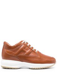 Hogan logo-embellished side panels sneakers - Brown