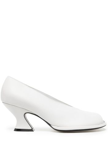 KHAITE pointed leather pumps - White