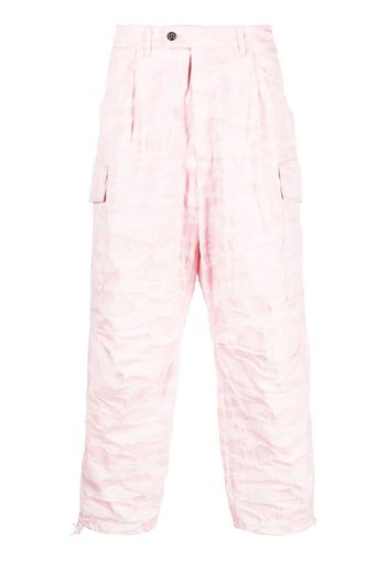 Mackintosh camouflage-jacquard cropped cargo trousers - Pink