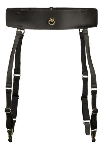 chambre noire garter belt