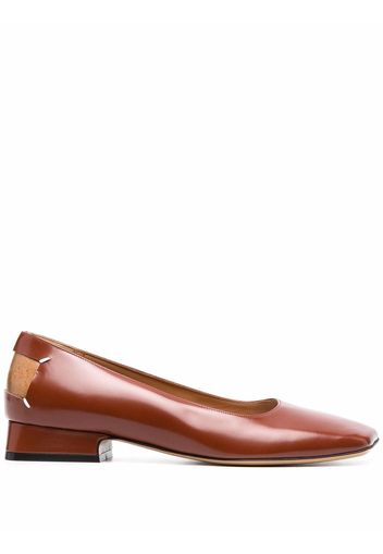 Maison Margiela square-toe ballerina shoes - Brown