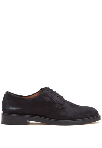 Maison Margiela distressed-finish lace-up shoes - Black