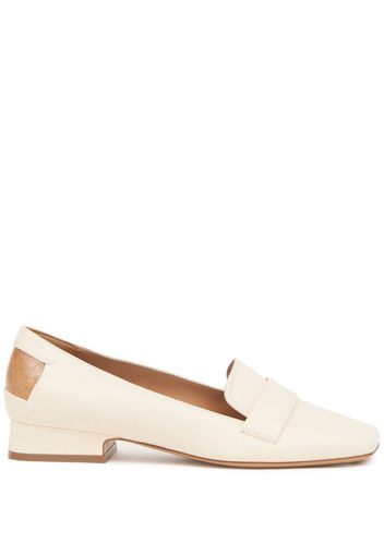 Maison Margiela logo-detail leather loafers - White