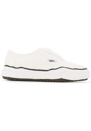 Maison Mihara Yasuhiro low top trainers - White