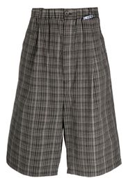 Maison Mihara Yasuhiro plaid check-print shorts - Black