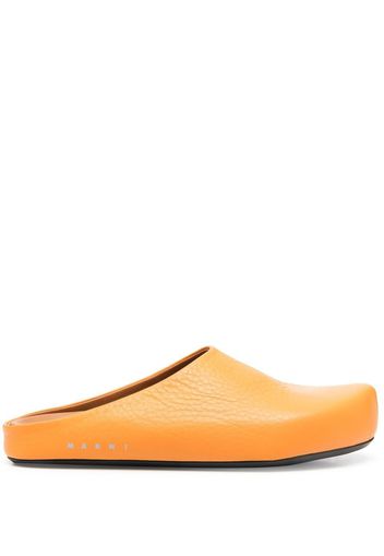 Marni logo-print round-toe loafers - Orange