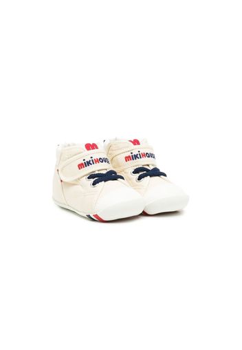 Miki House logo-embroidered stripe-detail sneakers - White