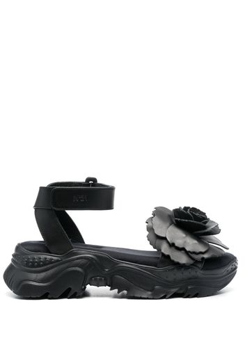 Nº21 rose-appliqué 60mm leather sandals - Black