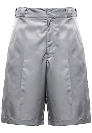 Prada Re-Nylon logo plaque shorts - Grey