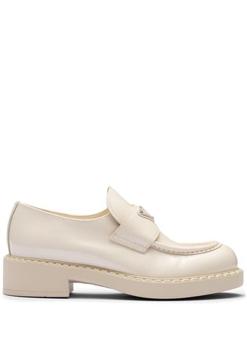 Prada triangle logo-plaque loafers - White