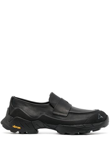 ROA logo-print leather loafers - Black