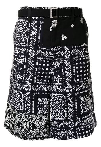 Sacai bandana-print cargo shorts - Black