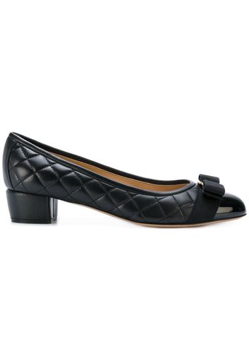 Salvatore Ferragamo quilted Vara bow pumps - Black