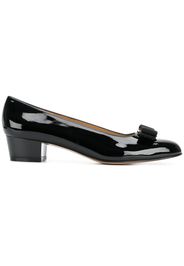 Salvatore Ferragamo Vara pumps - Black