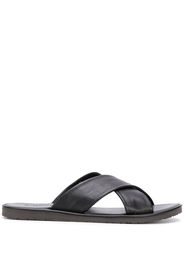 Adriano crossover sandals