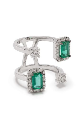 18kt white gold diamond emerald ring