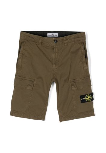 Stone Island Junior logo-patch cargo shorts - Green