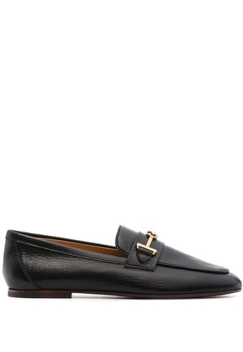 Tod's logo-plaque leather loafers - Black