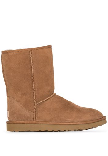 Classic Short II shearling ankle boots